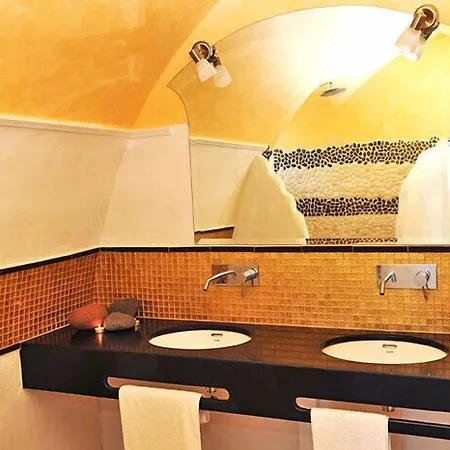 ヴィラ Volcano Flame メガロホリ