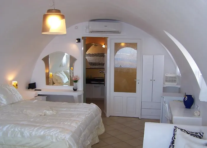 Volcano Flame Megalochori (Santorini)